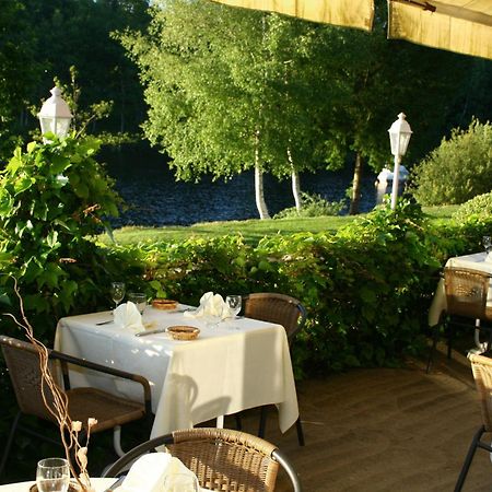Neuvic  Logis Hotel Du Lac מראה חיצוני תמונה